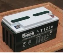 友联UNION蓄电池的电压不稳定现象